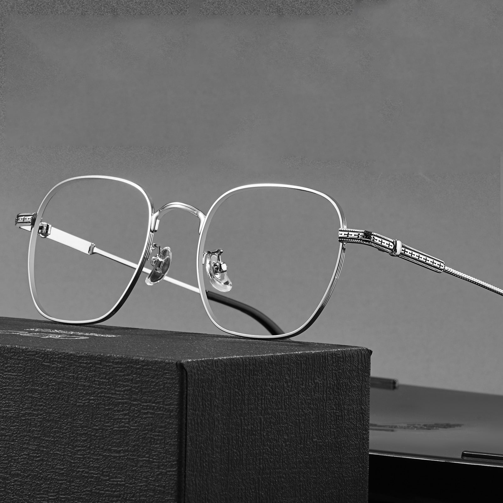 (VIII)VIII Unique Vetus Brushed Vitra
