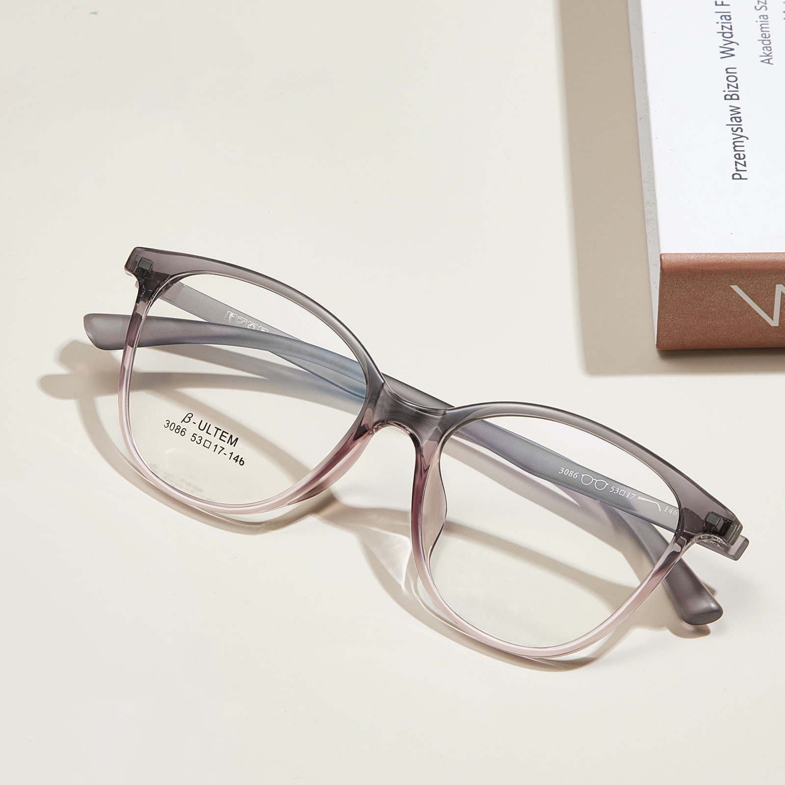 3086 Retro Non Labi TR90 Vitra Omnia Faciei Figurae