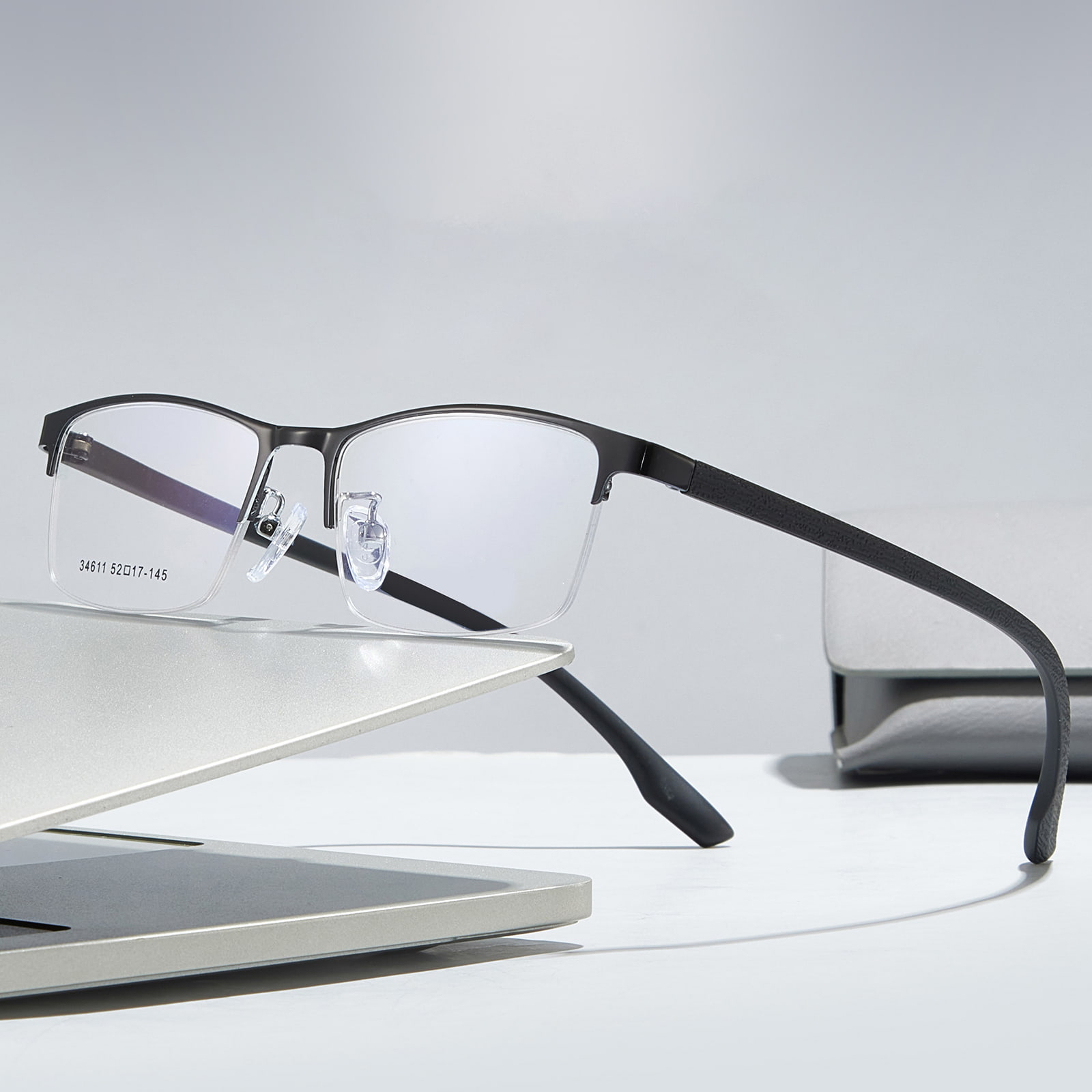 34611 Minimalist Half-Frame Hypoallergenic Alloy Vitri