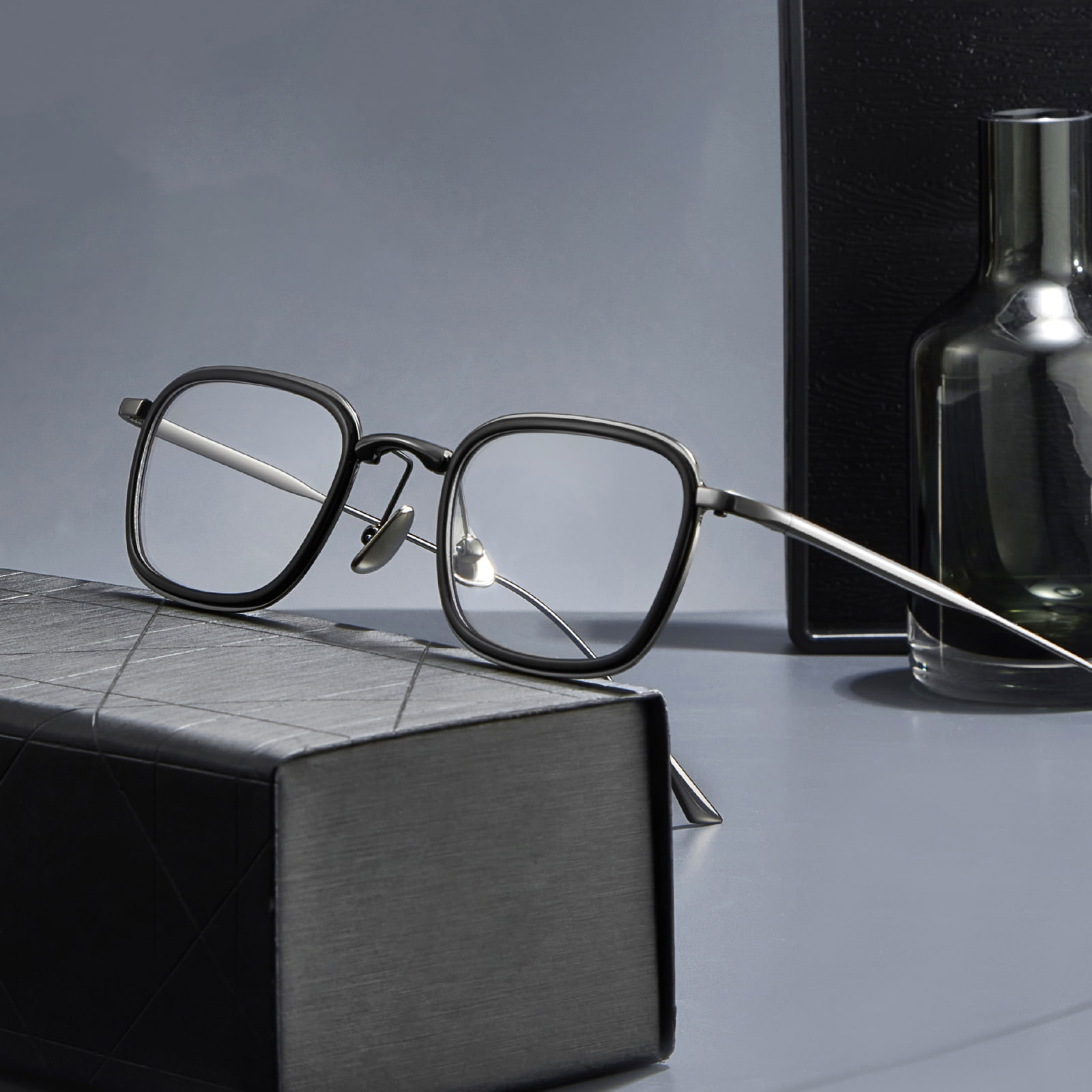 19052 Japanese Style Pressure-Free Unique Pure Titanium Glasses