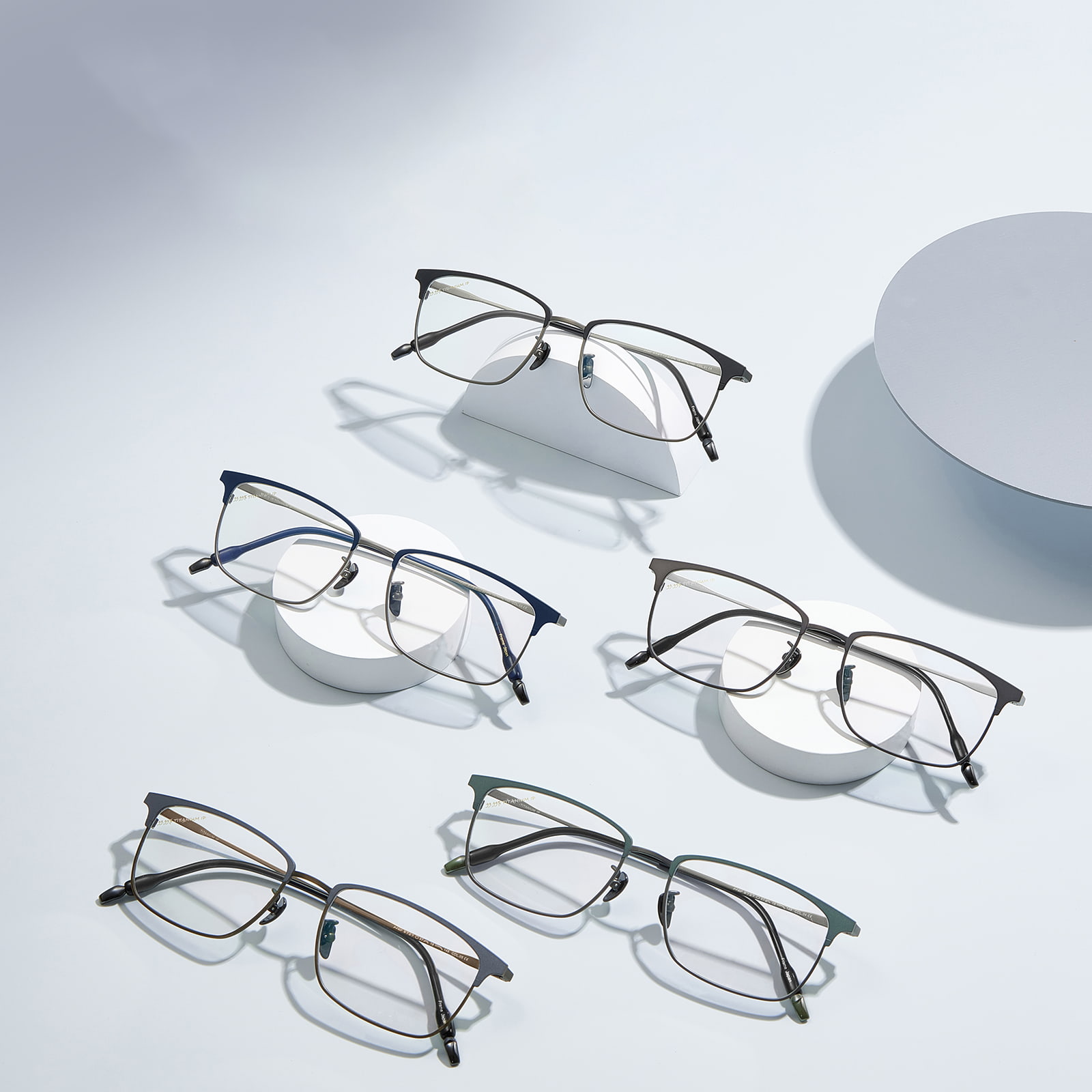 9727 Duo-Tone Ultra Thin Supercilium Frame Pure Titanium Glasses