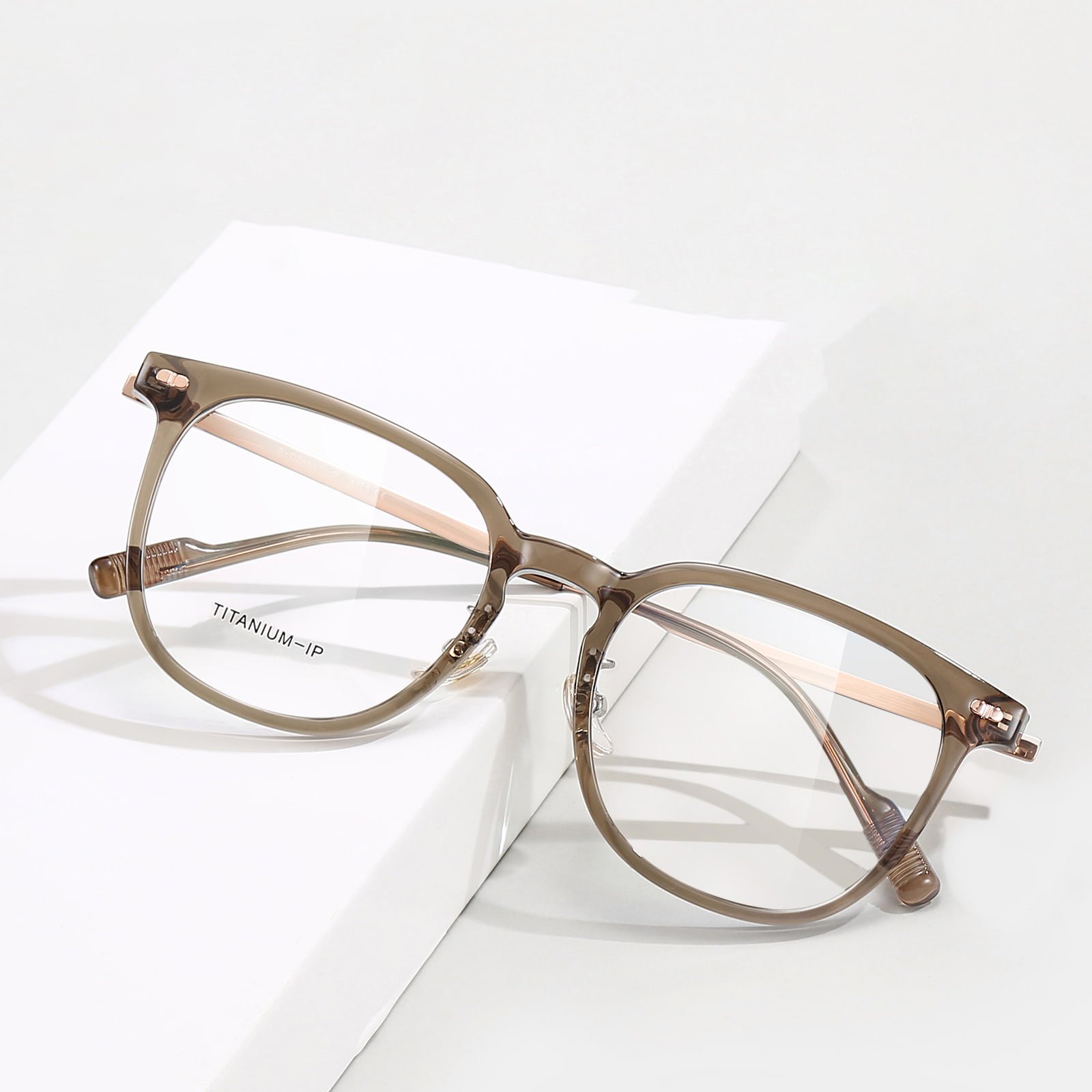 M8045 Durable Creber Non Fading β Titanium Vitra
