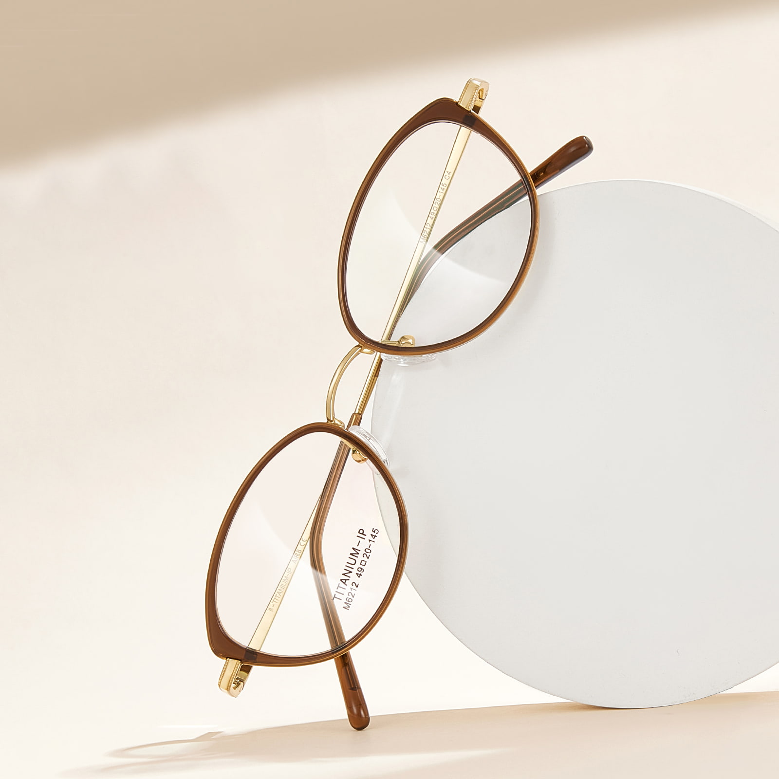 M6212 Wide-Rimmed Curve Mollis β Titanium Glasses