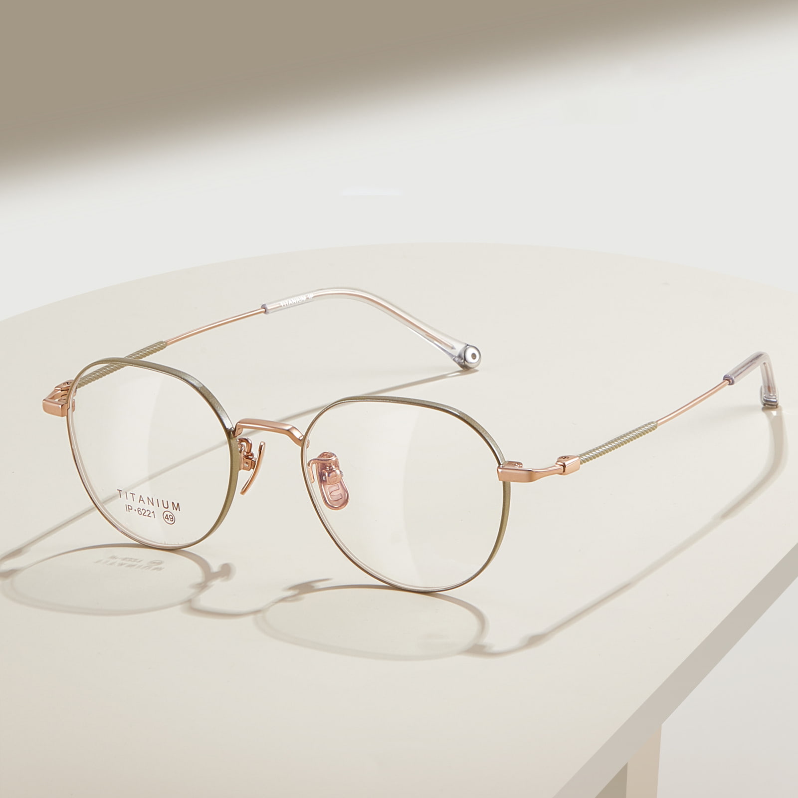 6221 Mitis et Foedus Non Oxidized Purum Titanium Vitri