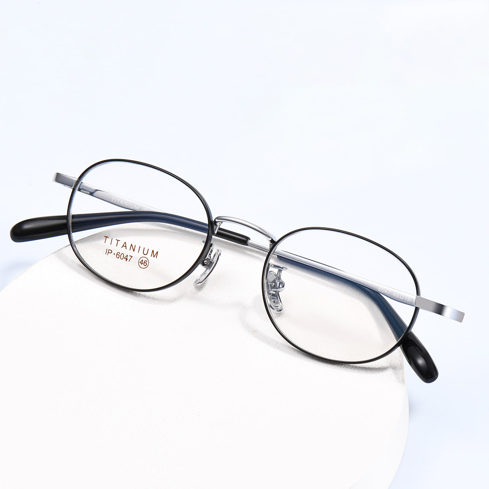 6047 Lata Rimmed Exquisite Non Allergenic Pure Titanium Vitri