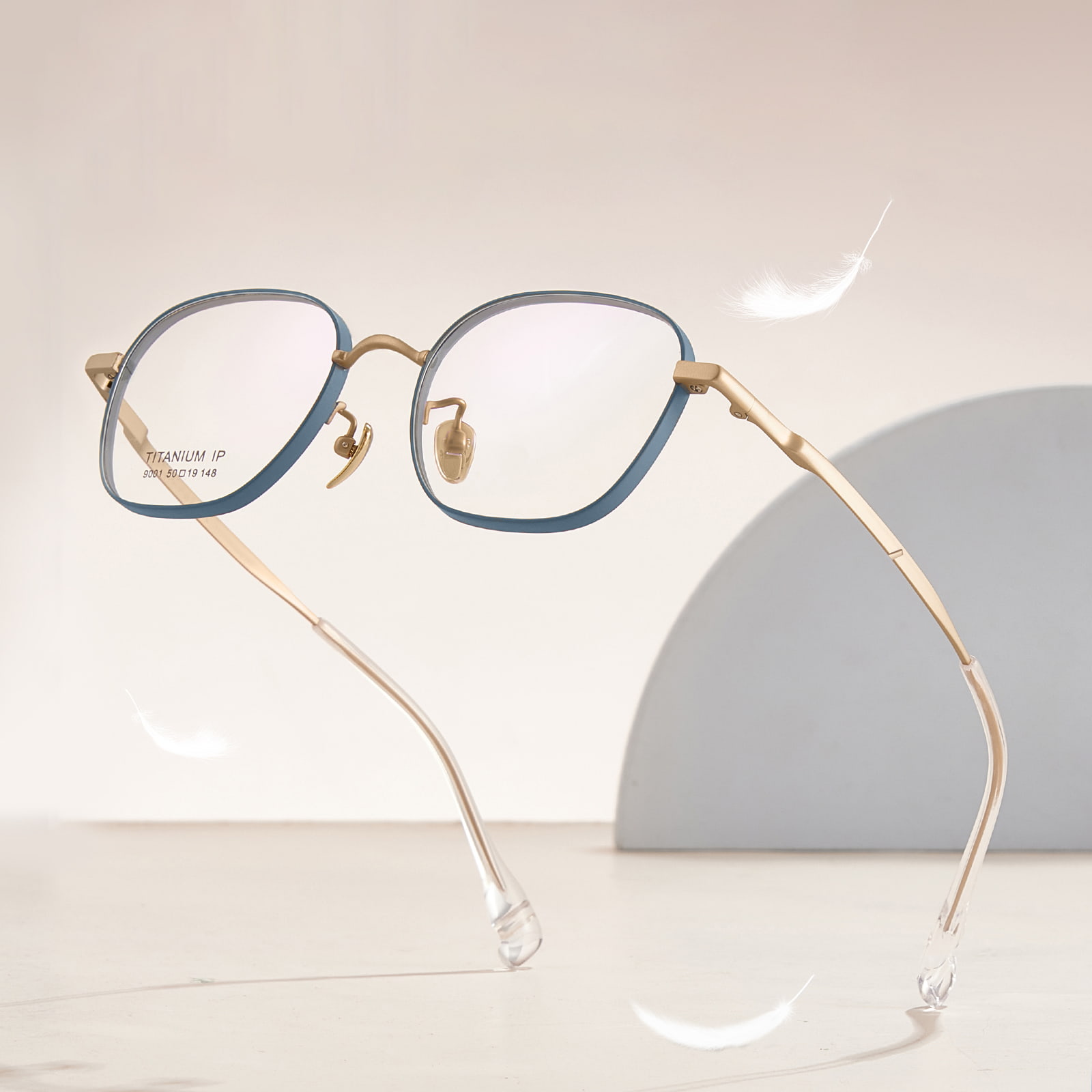 9001 Polygonal Simple and Solidus Purus Titanium Glasses