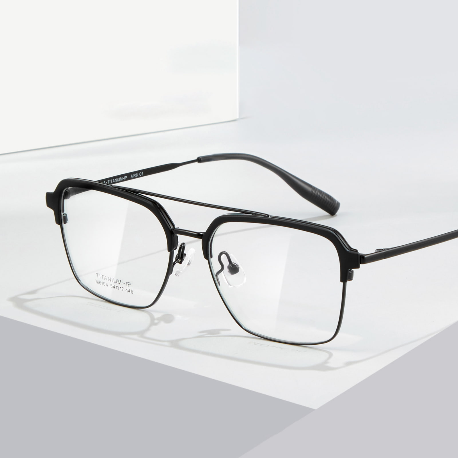 M6104 Duplex Beam Non Fading Glossy β Titanium Glasses