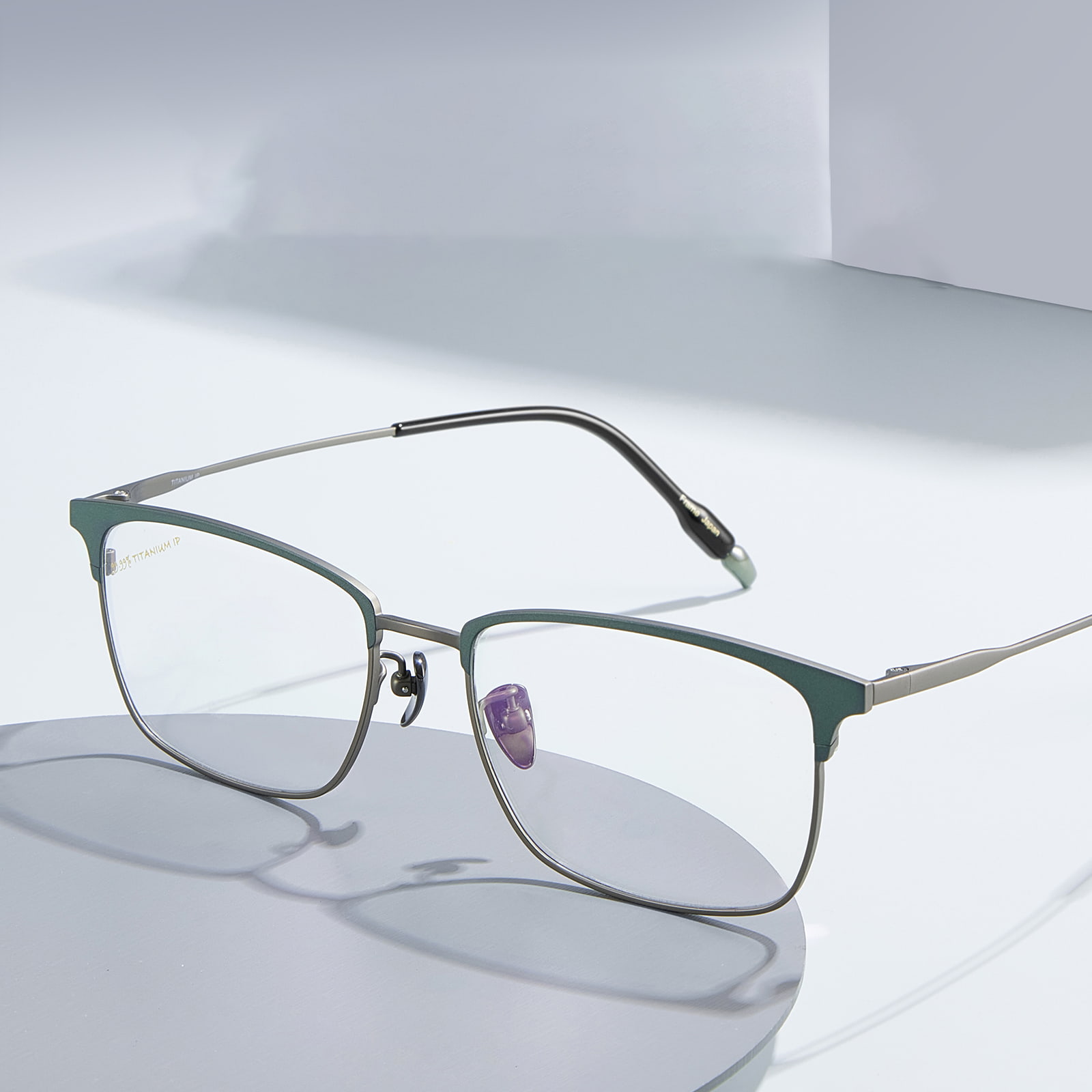 9727 Duo-Tone Ultra Thin Supercilium Frame Pure Titanium Glasses