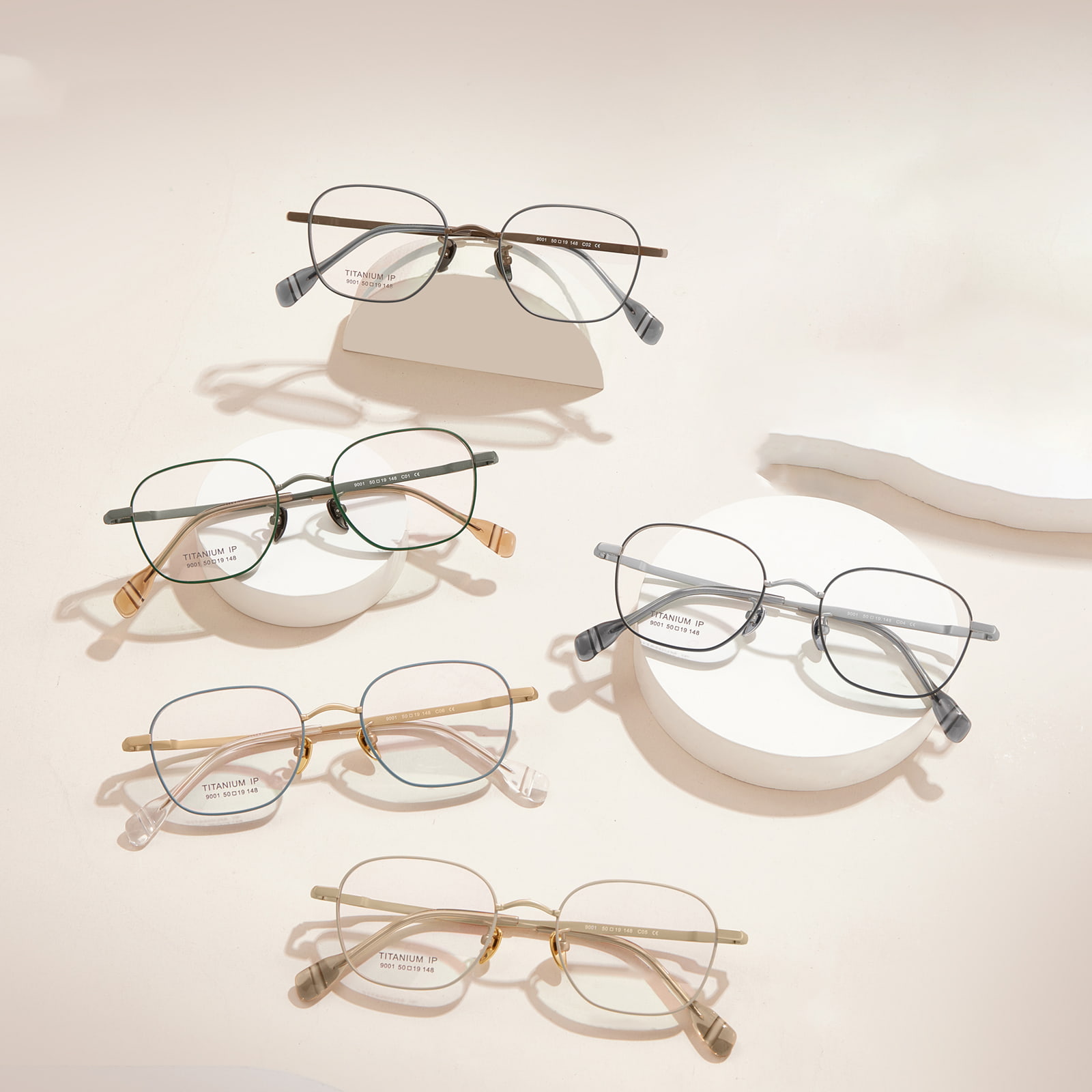 9001 Polygonal Simple and Solidus Purus Titanium Glasses