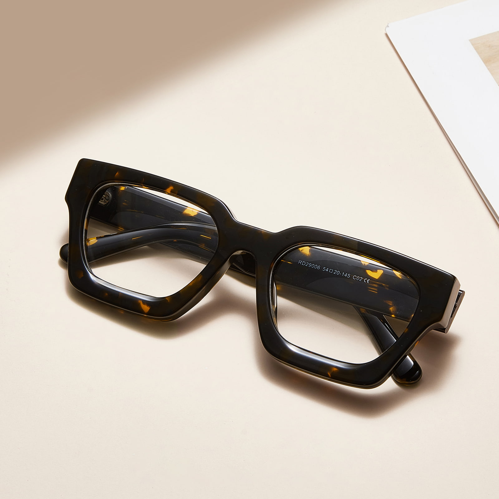 RD29006 Rough Square Frame Hinged Acetate Vitra